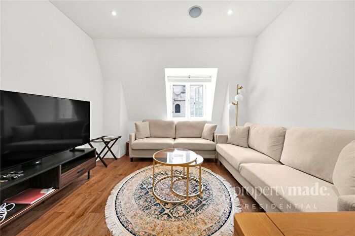 Studio To Rent In Marconi House, Strand, London, WC2R