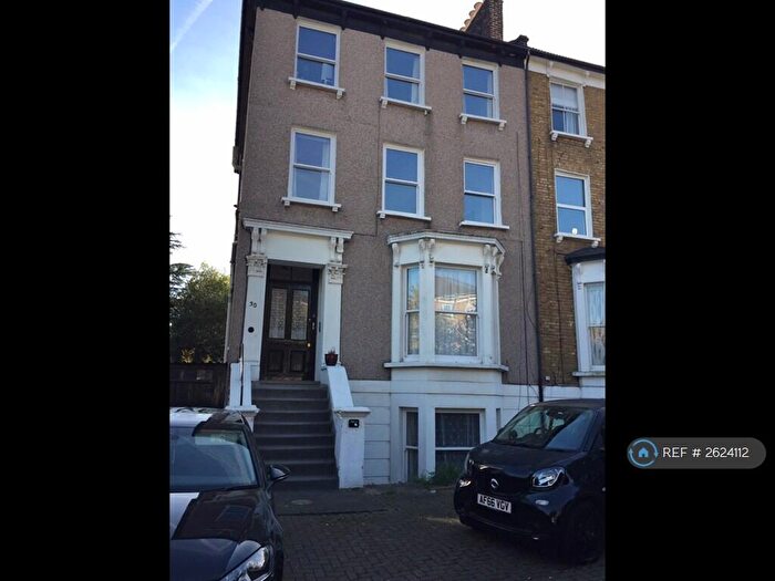 1 Bedroom Flat To Rent In Grosvenor Road, London, E11