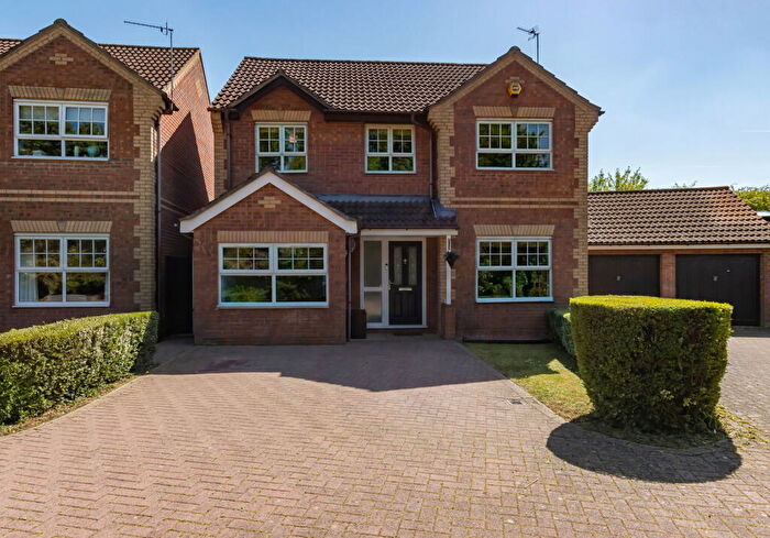 4 Bedroom Detached House For Sale In Coldeaton Lane, Emerson Valley, Milton Keynes, MK4