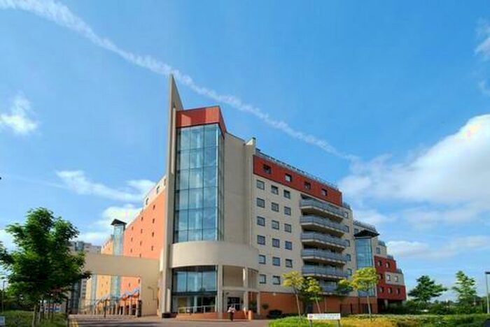 2 Bedroom Apartment To Rent In Wards Wharf Approach, London, E16