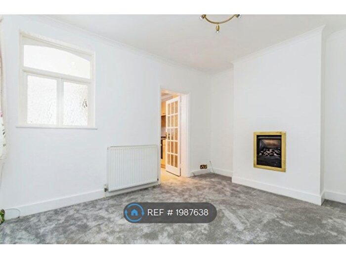 3 Bedroom Semi-Detached House To Rent In Little Roke Avenue, Kenley, CR8