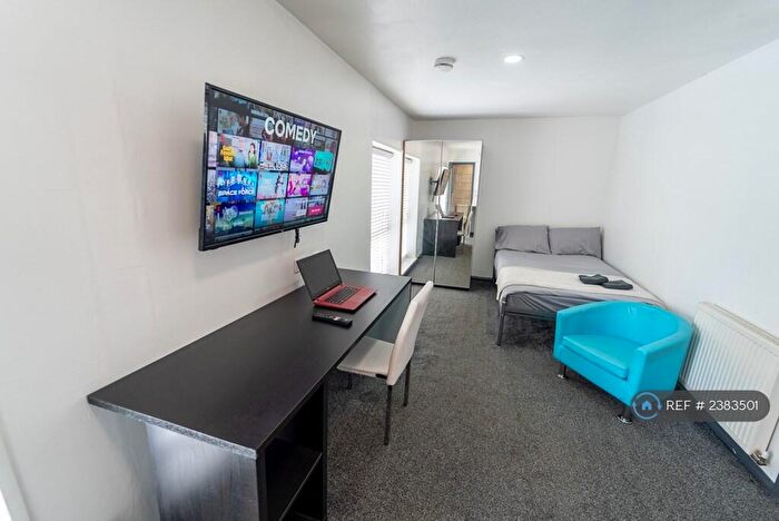 Studio To Rent In Pershore Road, Birmingham, B5