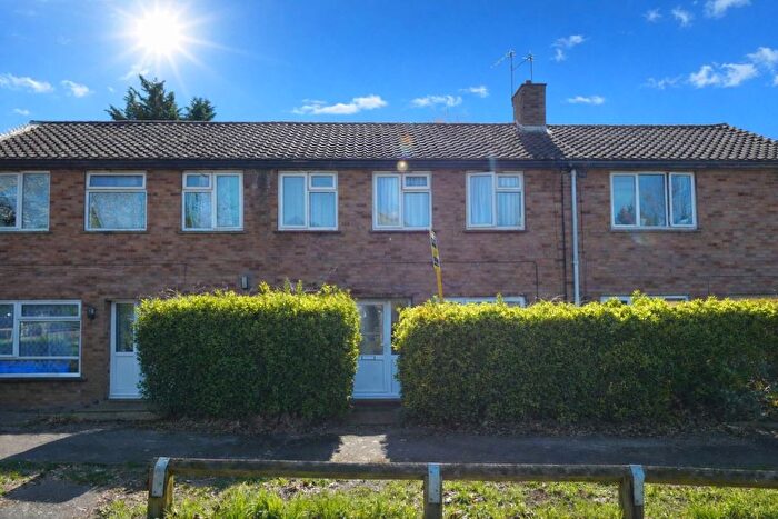 4 Bedroom Terraced House For Sale In Ash Drive, Hatfield, AL10