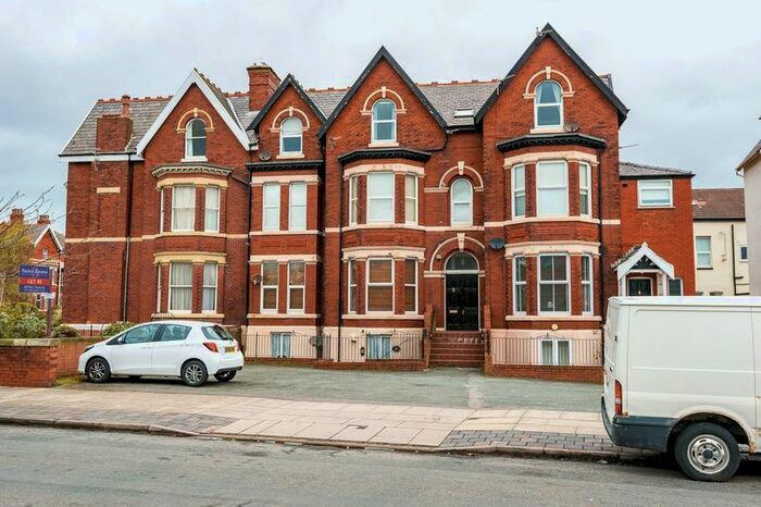 3 Bedroom Flat To Rent In Knowsley Road, Southport, PR9