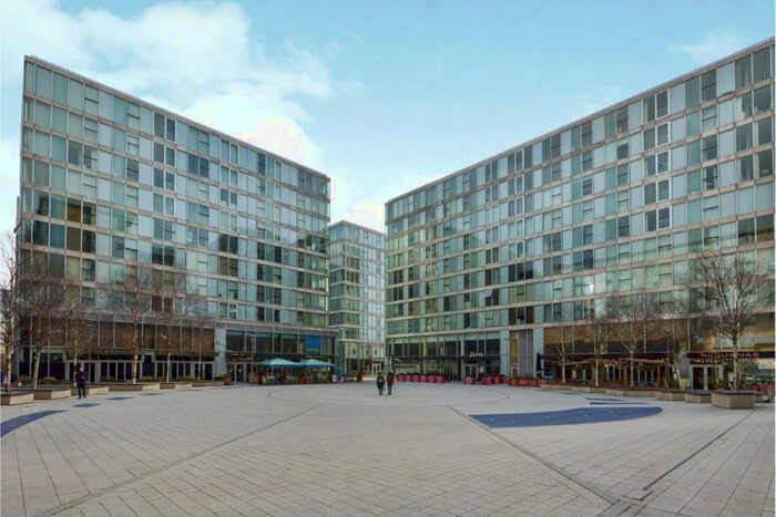 2 Bedroom Flat For Sale In Rillaton Walk, Central Milton Keynes, Milton Keynes, Bucks, MK9