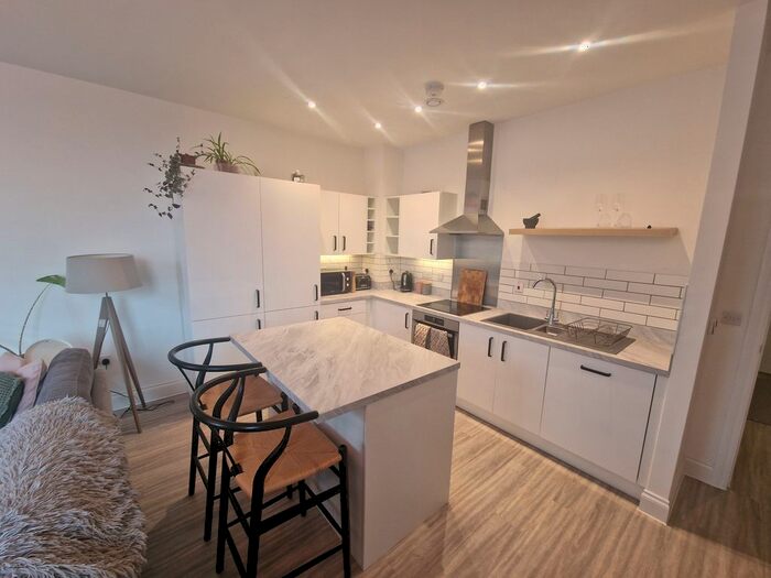 2 Bedroom Flat To Rent In Captains Garden, Fishponds, Bristol, BS16