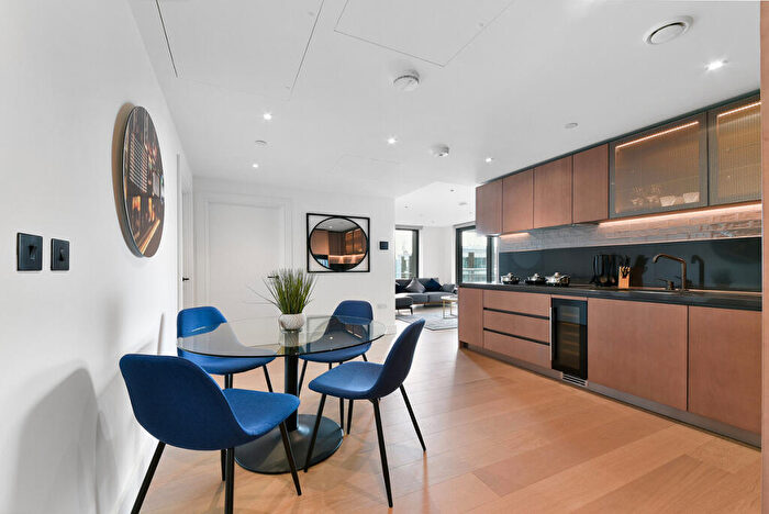 2 Bedroom Apartment For Sale In Prince Of Wales Drive, London, SW11