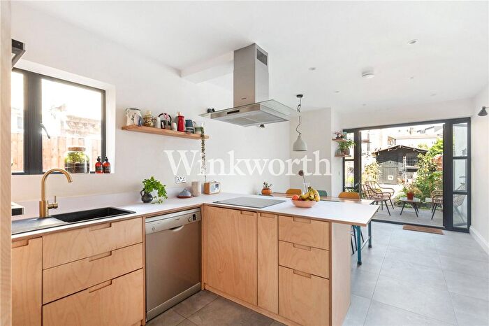 4 Bedroom Terraced House To Rent In Coleraine Road, London, N8