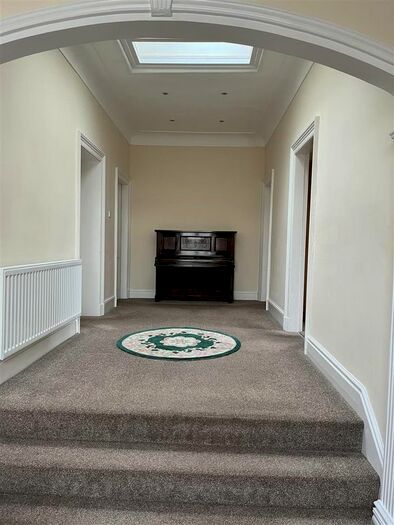 3 Bedroom Flat To Rent In Westcliffe Road, Southport, PR8