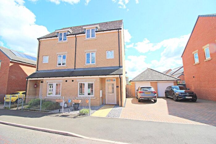 4 Bedroom Semi-Detached House For Sale In Whitworth Park Drive, Houghton Le Spring, DH4