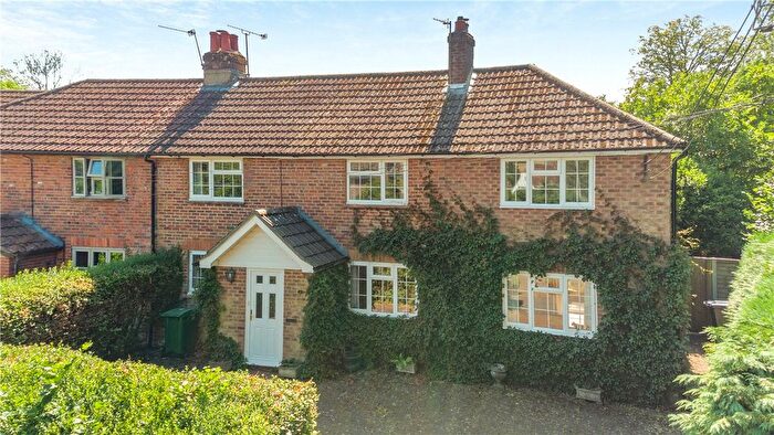 4 Bedroom Semi-Detached House For Sale In Post Office Lane, Dummer, Basingstoke, Hampshire, RG25