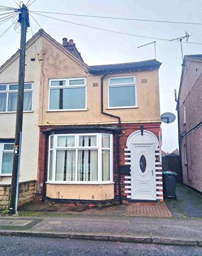 3 Bedroom Terraced House To Rent In Somersall Street, Mansfield, NG19