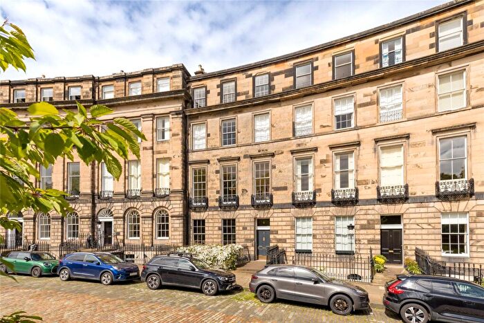 2 Bedroom Apartment For Sale In Ainslie Place, Edinburgh, EH3