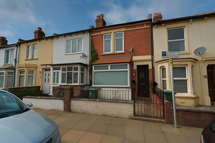 3 Bedroom Terraced House To Rent In North End Grove, Portsmouth, Hampshire, PO2