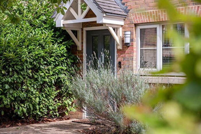 3 Bedroom Semi Detached House For Sale In Winter Close, Epsom, KT17
