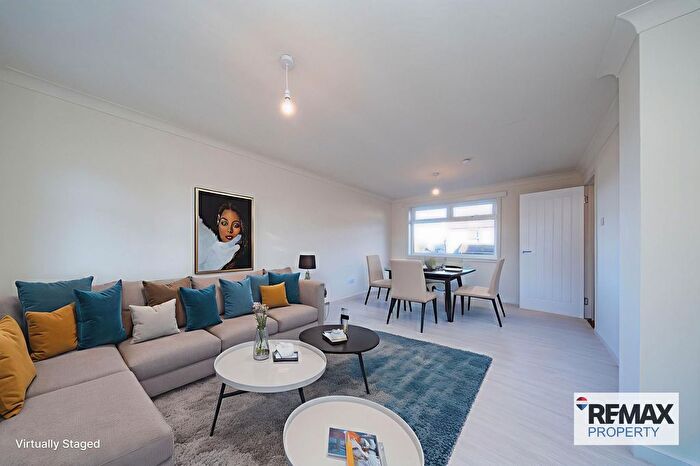 3 Bedroom Terraced House For Sale In Burnhouse Drive, Whitburn, Bathgate, EH47