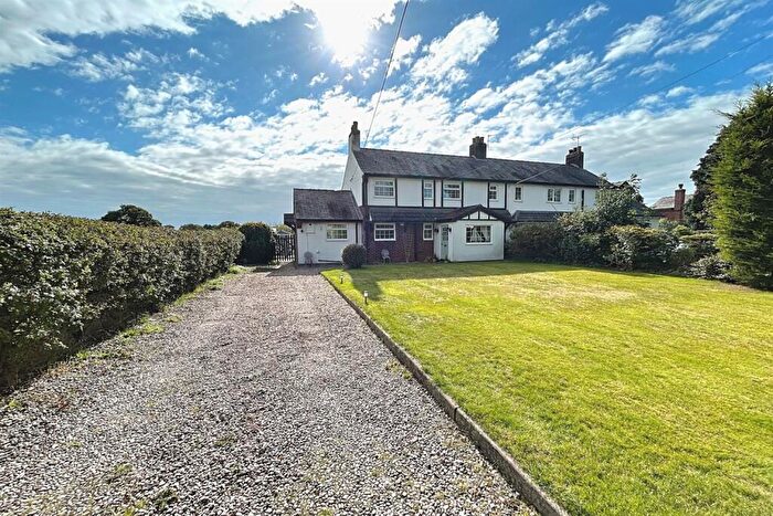 3 Bedroom Semi-Detached House For Sale In Lower Withington, Macclesfield, SK11