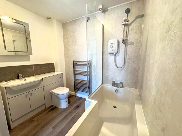 2 Bedroom Bungalow To Rent In Brookfields, Wyton, Cambs, PE28