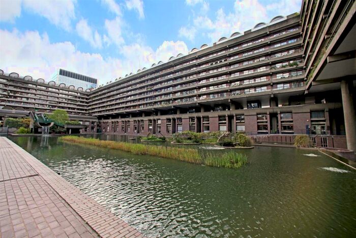 2 Bedroom Flat To Rent In Andrewes House, Barbican, London, EC2Y