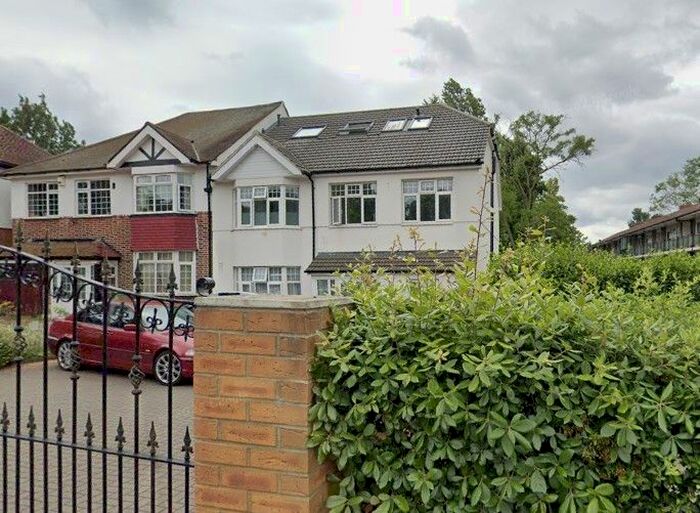 5 Bedroom Maisonette To Rent In Atkins Road, London, SW12