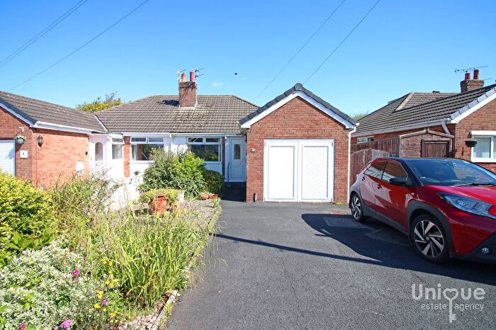 2 Bedroom Bungalow For Sale In Buttermere Drive, Knott End-On-Sea, Poulton-Le-Fylde, Lancashire, FY6