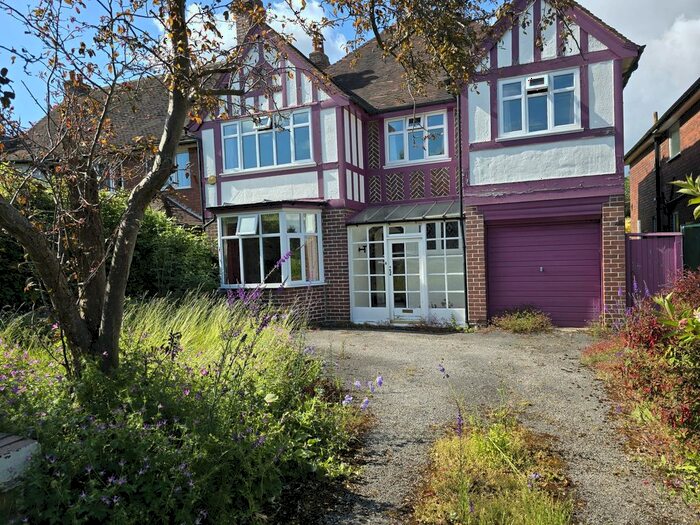 4 Bedroom Semi-Detached House To Rent In Mackenzie Road, Birmingham, B11