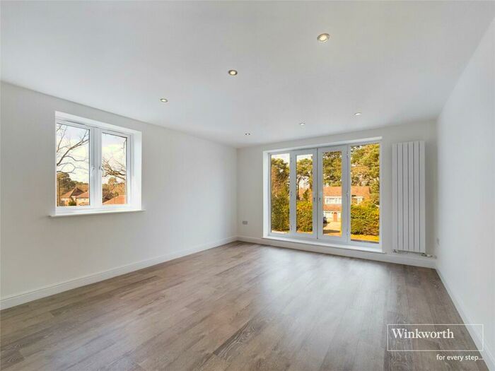 2 Bedroom Apartment To Rent In Finchampstead Road, Finchampstead, Wokingham, Berkshire, RG40