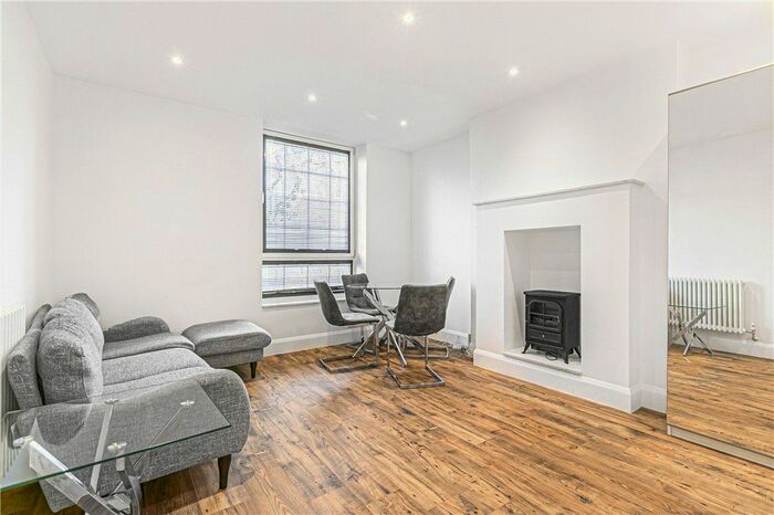 2 Bedroom Flat To Rent In Aylesford House, Long Lane, London, SE1