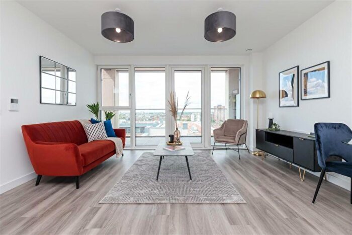 1 Bedroom Flat To Rent In Thunderer Street, London, E13