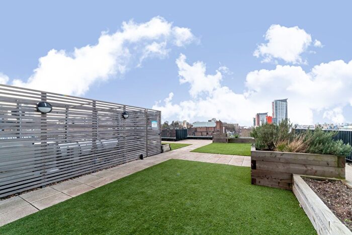 1 Bedroom Flat To Rent In Woolwich High Street, Woolwich, SE18