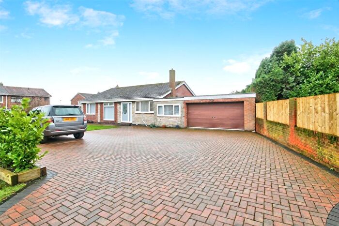 3 Bedroom Bungalow For Sale In Oaklea, Houghton Le Spring, Sunderland, DH4