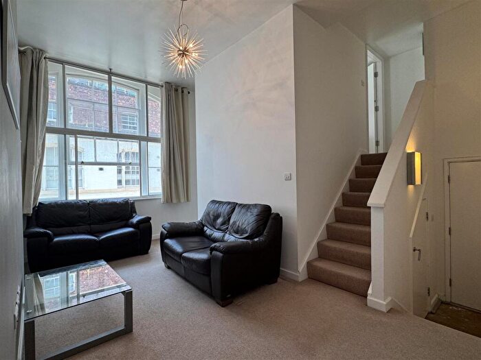 1 Bedroom Apartment To Rent In The Albany, Old Hall Street, L3