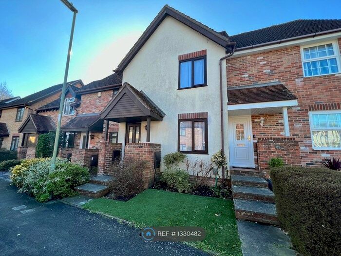 2 Bedroom Terraced House To Rent In Beattie Rise, Hedge End, Southampton, SO30