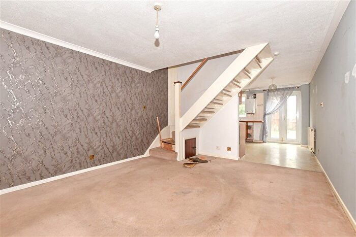 2 Bedroom Terraced House For Sale In Woodlea, Ashford, Kent, TN24