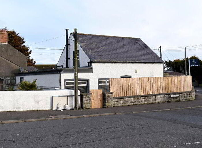 4 Bedroom Detached Chalets For Sale In New Road, Portavogie, BT22