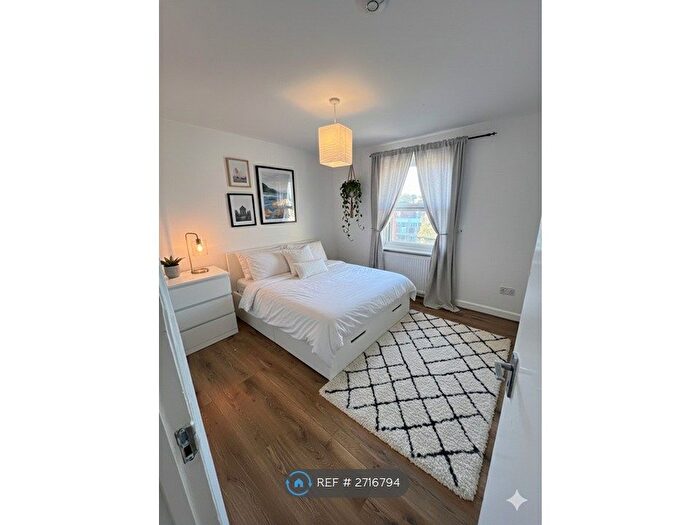 3 Bedroom Flat To Rent In Upper Brockley Road, London, SE4