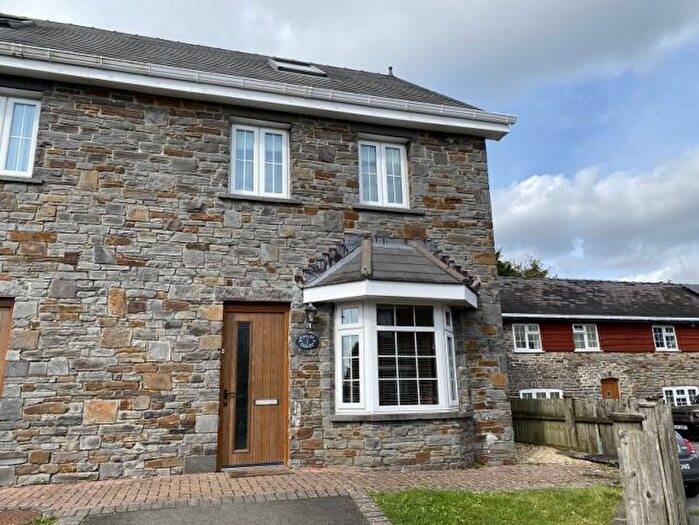 3 Bedroom Town House To Rent In Ashley Court, Crofty, Swansea, SA4
