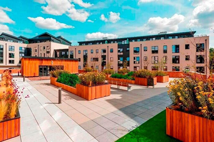 1 Bedroom Apartment To Rent In Grain Store, Spring Wharf, BA2