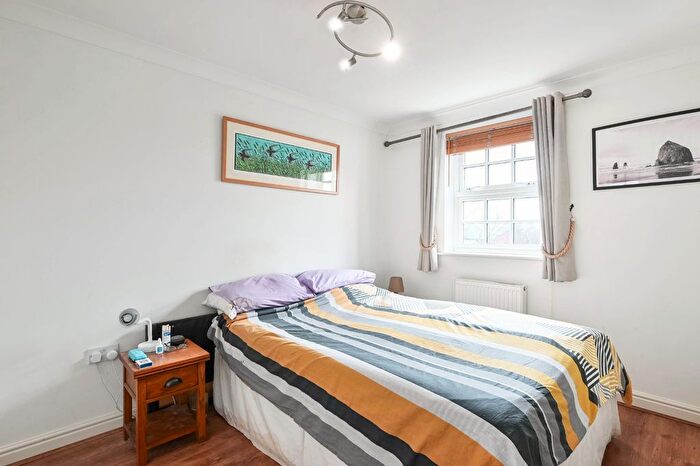 1 Bedroom Flat For Sale In Bishopfields Drive, Leeman Road, York, YO26