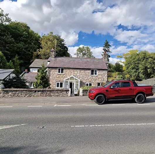 4 Bedroom Detached House For Sale In , Mold, CH7