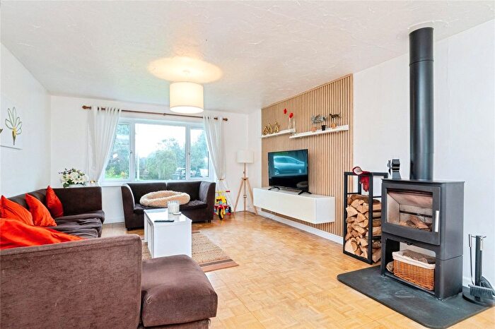 3 Bedroom Bungalow For Sale In Elm Meadow, Feock, Truro, Cornwall, TR3