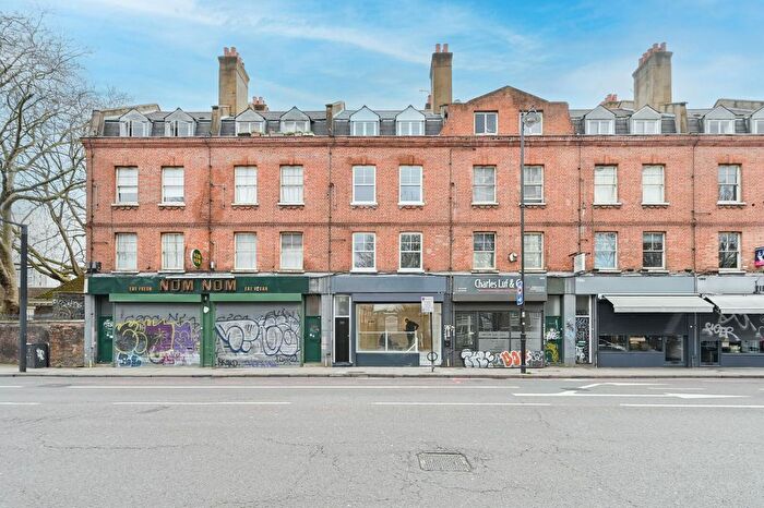 1 Bedroom Flat To Rent In Kingsland Road, Hoxton, E2