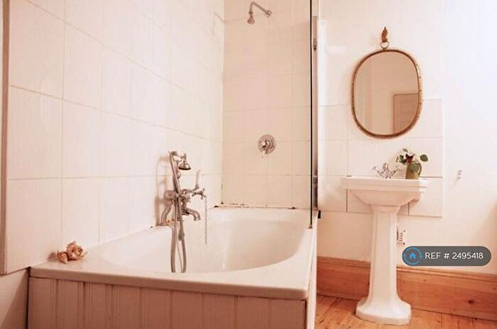 2 Bedroom Flat To Rent In Archway Road, London, N19