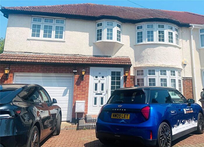 5 Bedroom Semi Detached House To Rent In Wentworth Hill, Wembley, HA9