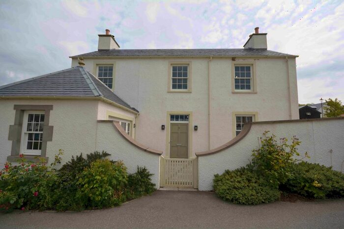 4 Bedroom Detached House To Rent In Culaird Green, Tornagrain, Inverness, IV2