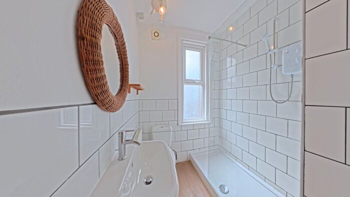 4 Bedroom Property To Rent In Buller Road, BN2