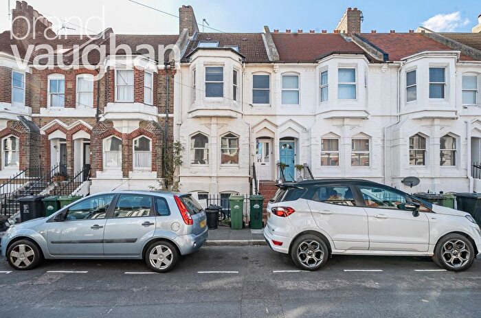 3 Bedroom Maisonette For Sale In Rugby Place, Brighton, East Sussex, BN2