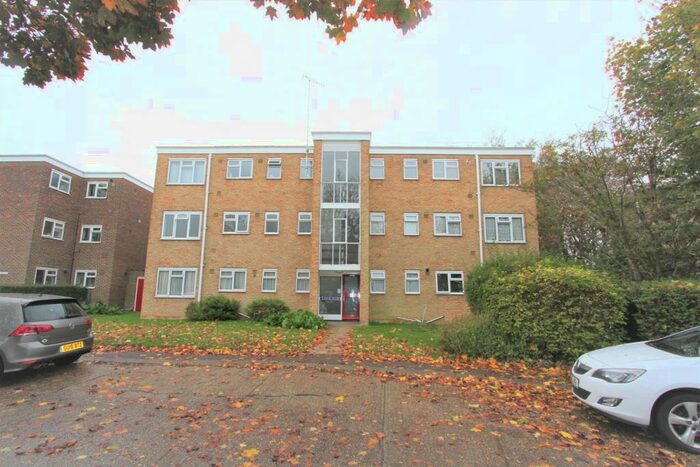 2 Bedroom Flat To Rent In Jupps Lane, Worthing, BN12