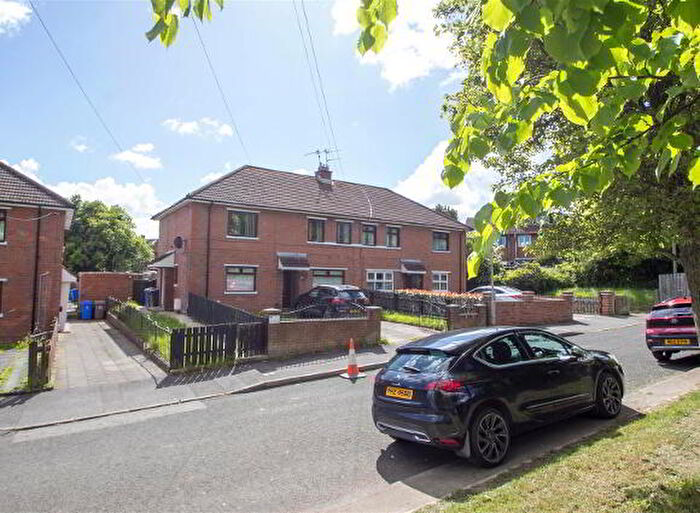 2 Bedroom Apartments For Sale In Apt, Bingnian Drive, Belfast, BT11