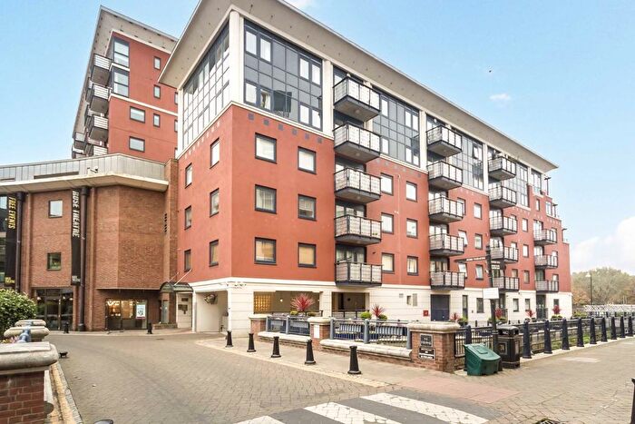 1 Bedroom Flat To Rent In Wadbrook Street, Kingston Upon Thames, KT1